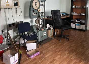 Продаж виробничого комплексу 4340 м2 з ділянкою 6,3 га, Київська область, Баришівка